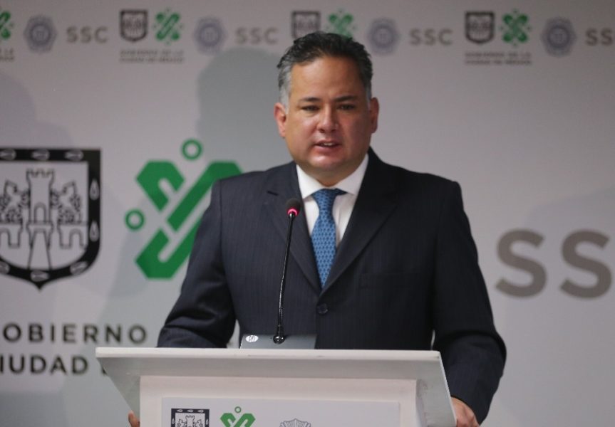 Se abultan nuevos desvíos en la estafa maestra: UIF