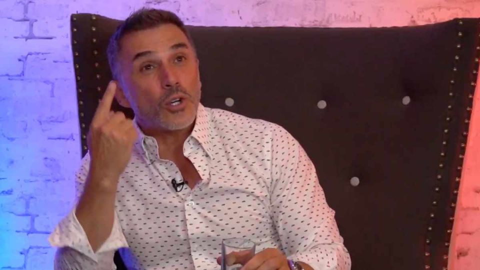 Reportan que Sergio Mayer está hospitalizado: «Delicado pero estable»