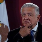 Desestima Zambrano rebelión en el PRD; no le quita el sueño, dice