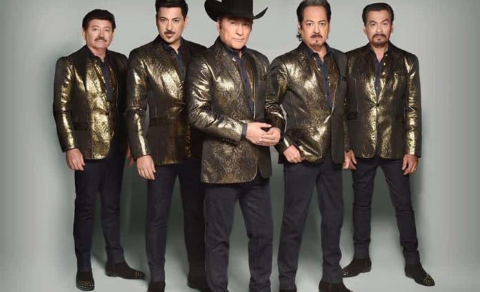 «Tener unos tenis era como tener un carro para nosotros los pobres»: Los Tigres del Norte