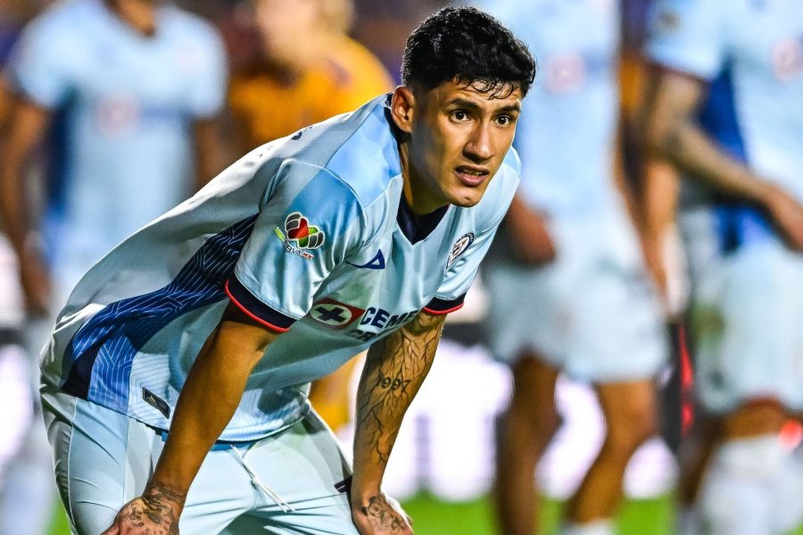 Uriel Antuna tiene «la espinita de ir a Europa» mientras se centra en Cruz Azul