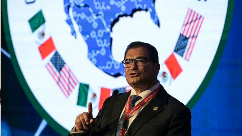 Funcionario de FGR se retracta por dichos sobre producción de droga en México