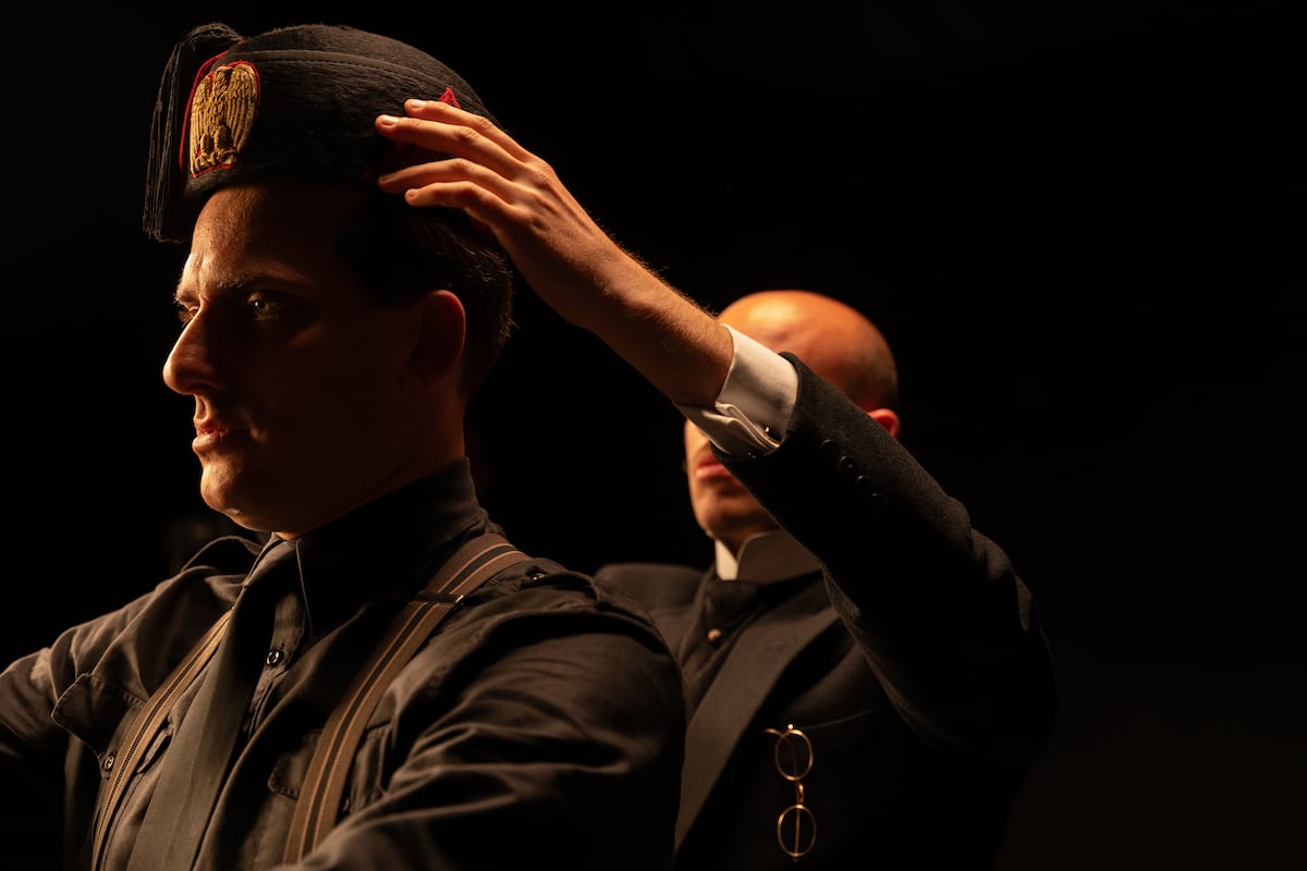 «El Legado de la Violencia: Descubriendo las Conexiones entre el Fascismo Italiano y Nuestro Presente en el Nuevo Filme de Joe Wright»