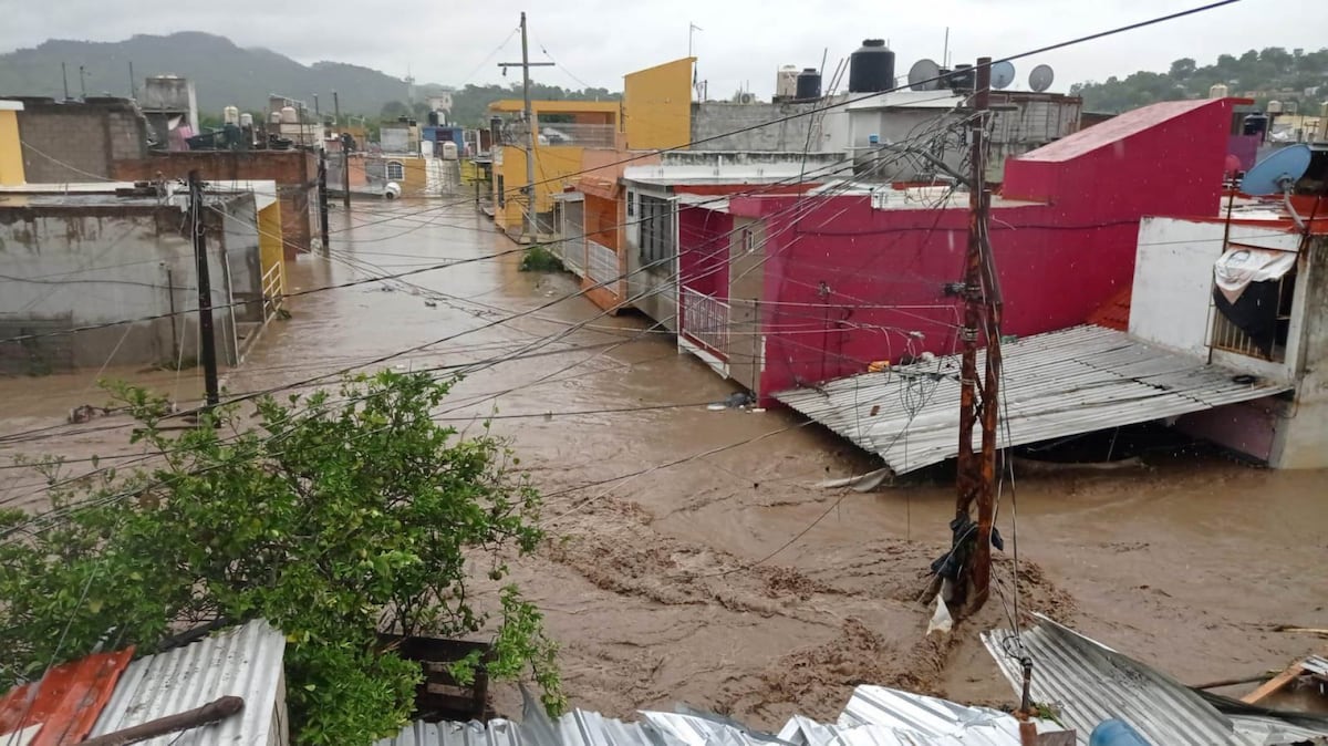 Piden urgente respuesta del Gobierno ante el luto en la zona afectada: «Empatía y acción inmediata» piden los damnificados a Sheinbaum