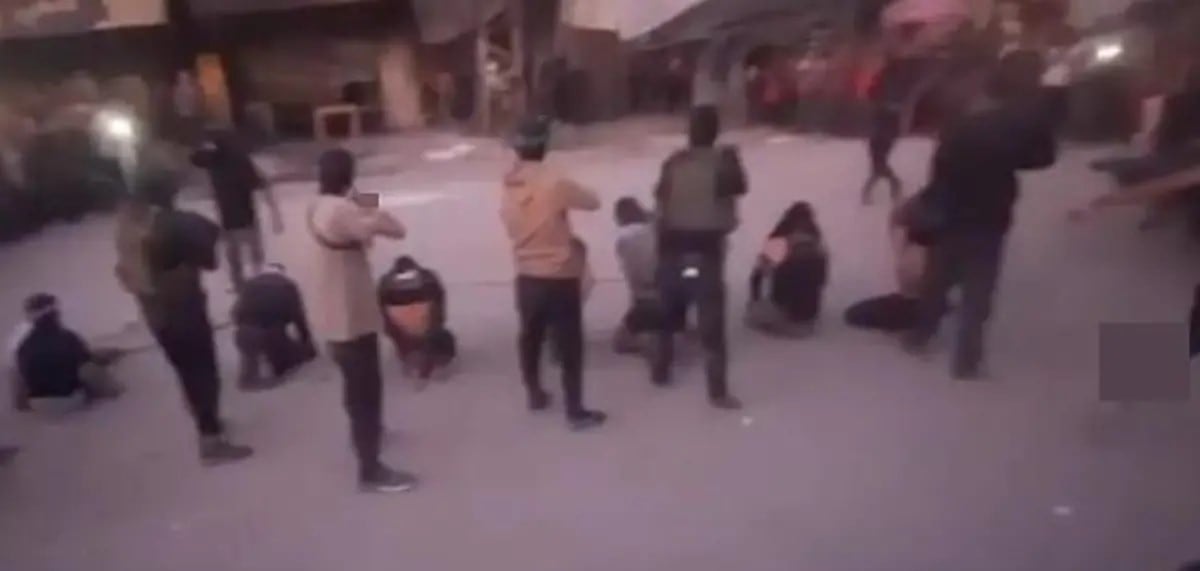 «La Venganza Pública: Hamas Revela Videotape de Ejecuciones de ‘Traidores’ Que Colaboraron con Israel»