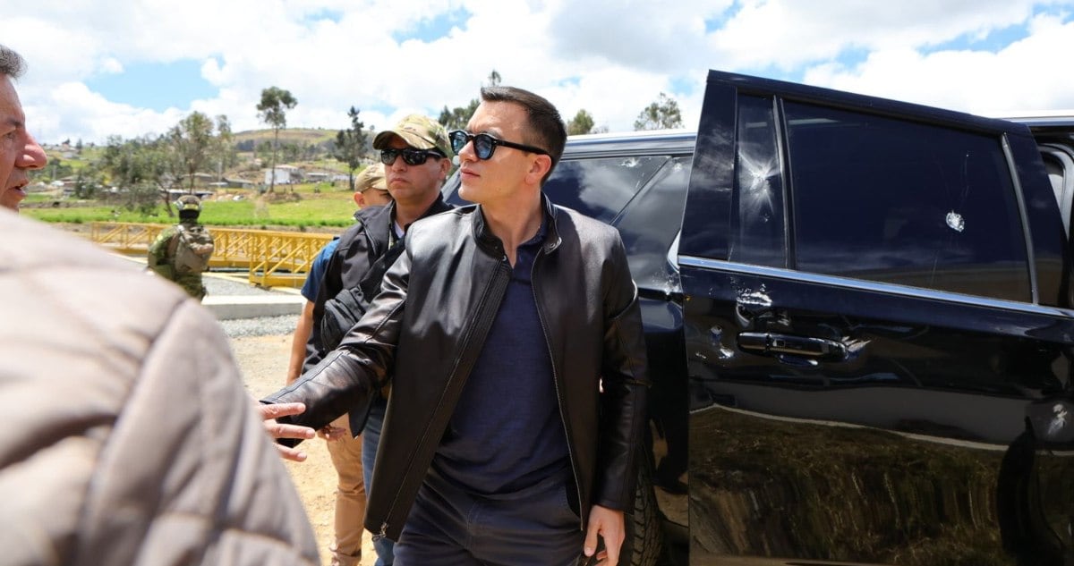«Noboa escapa a un atentado mortal: la caravana de campaña se convierte en escenario de violencia»