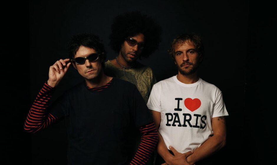 La Danza Imperfecta: "Easy", el Nuevo Álbum de Casablanca Drivers que Revoluciona el Concepto de Libertad y Creatividad en la Música